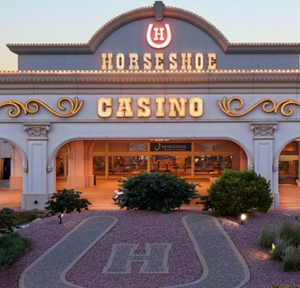 horseshoe casino council bluffs camping